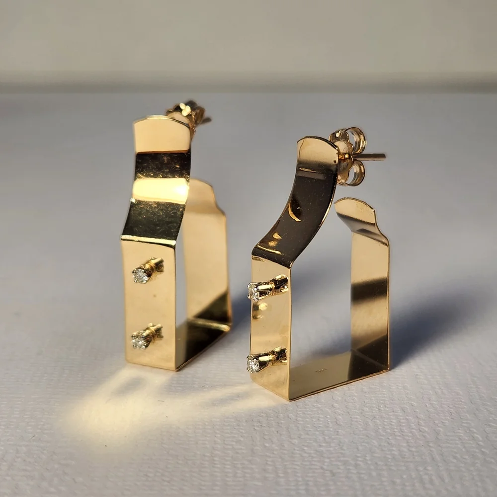Very VTG Italian 80s 14K Gold Modernist Geometric Hoop & Diamond Earrings 3.30g - Picture 2 of 16